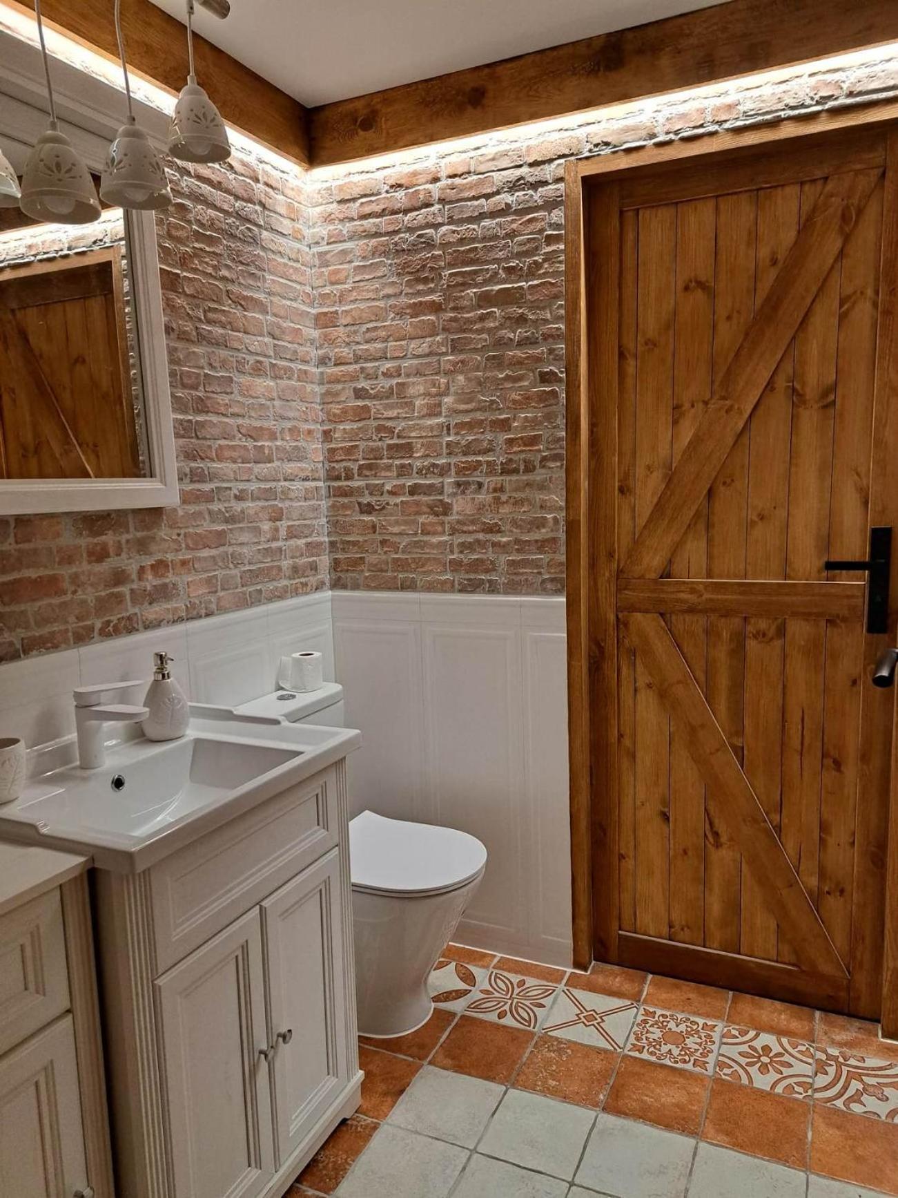 Villa Dziki Brzeg Jezioraka à Zalewo  Extérieur photo