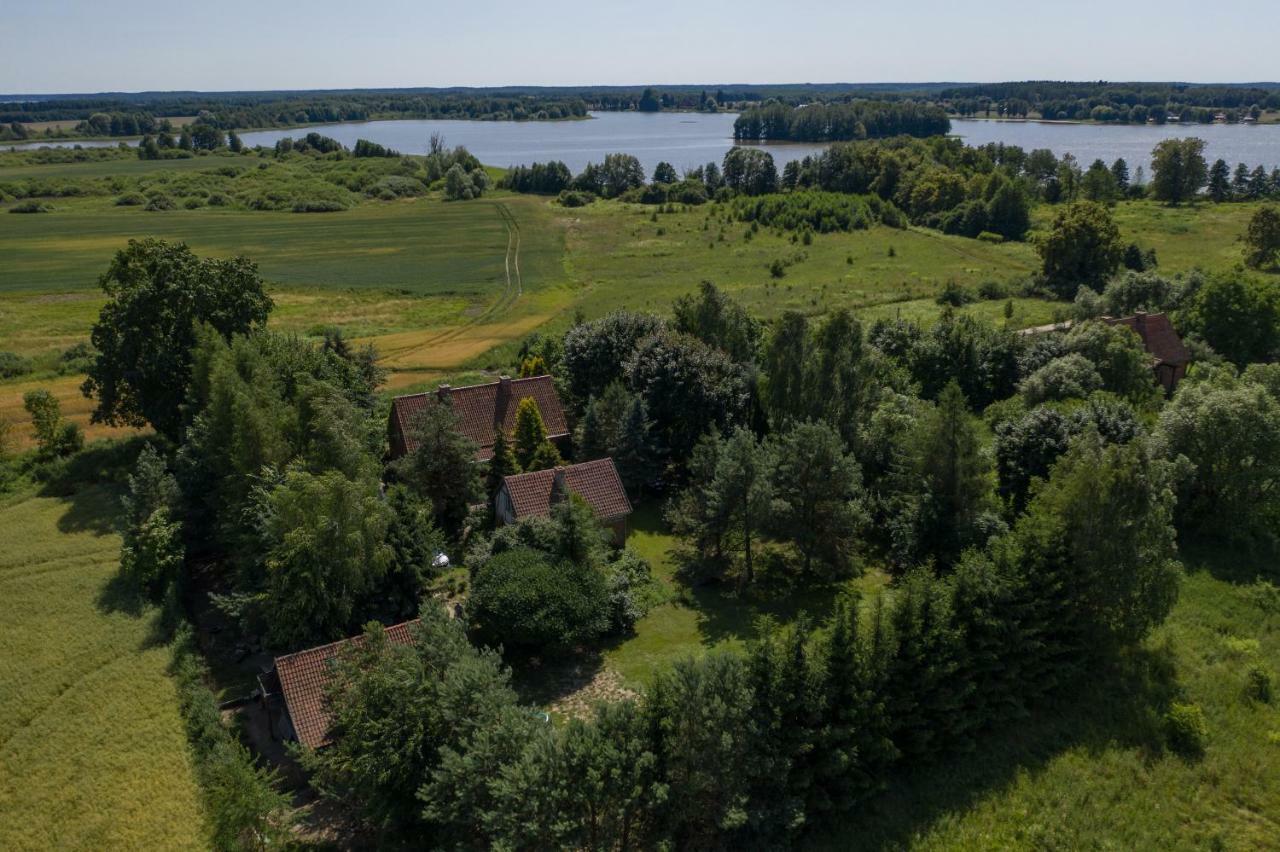 Villa Dziki Brzeg Jezioraka à Zalewo  Extérieur photo